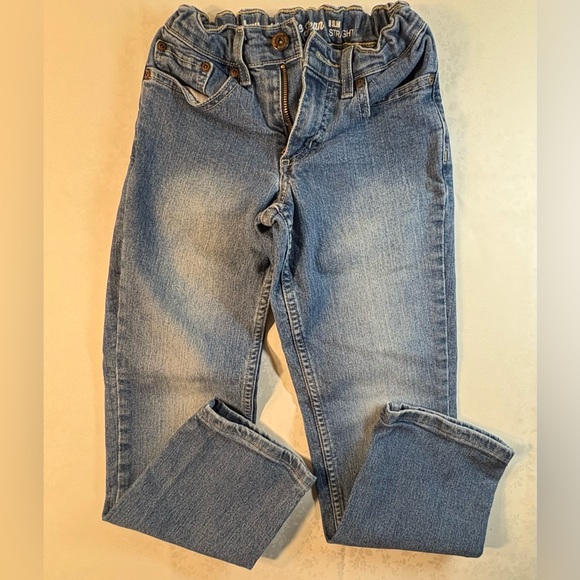 EUC/NWOT Bundle: 2-Pr 8 Slim Urban Pipeline Jeans, 1 Christmas & 1 Spider-Man T - Picture 2 of 16